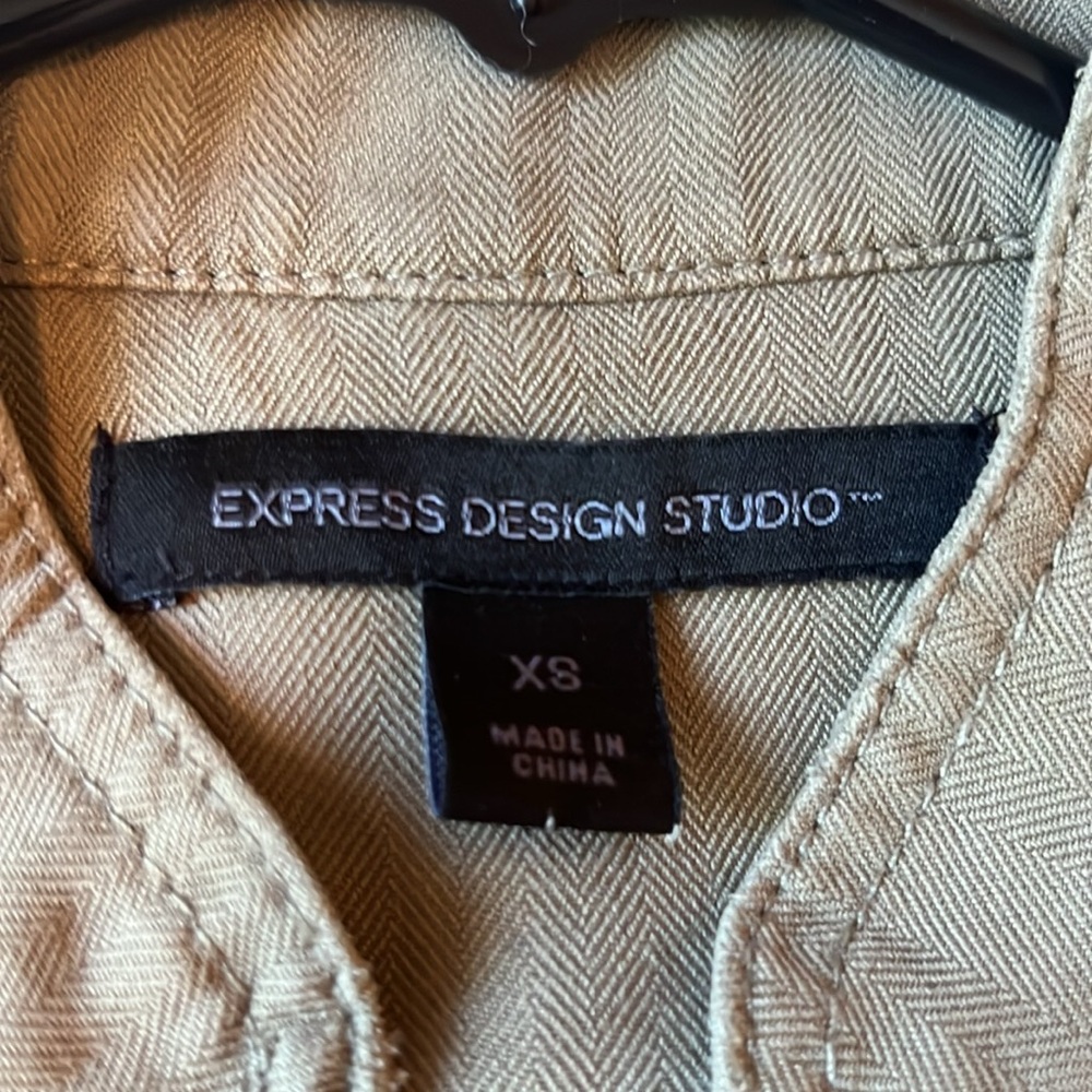 Army green jacket - Picture 5 of 5